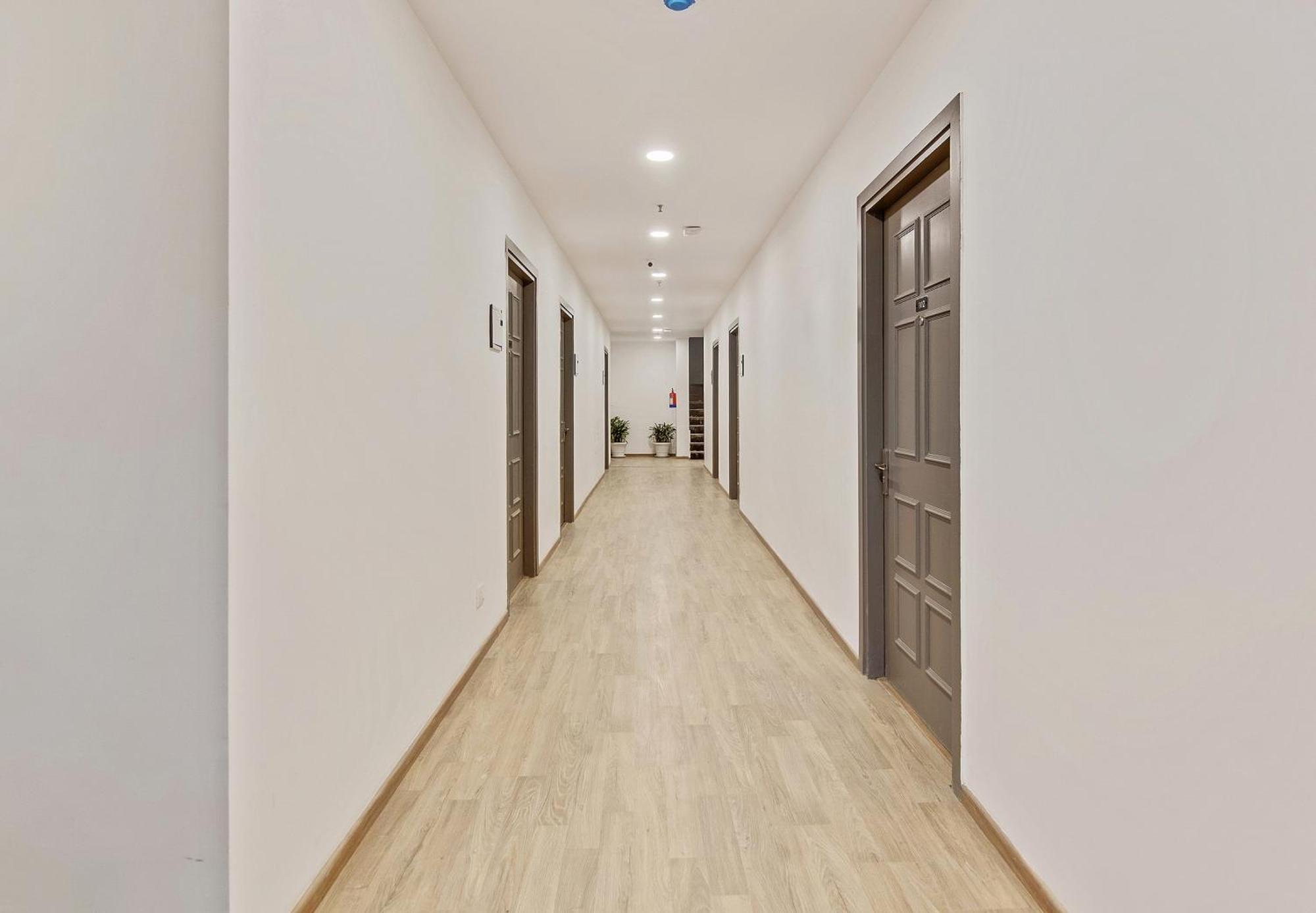 Townhouse Sector 49 Near Logix City Centre نويدا المظهر الخارجي الصورة